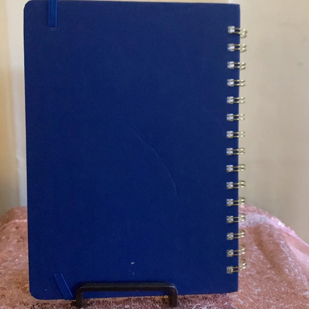 Spiral Planner 2022 Featuring the Statue of Liberty - New